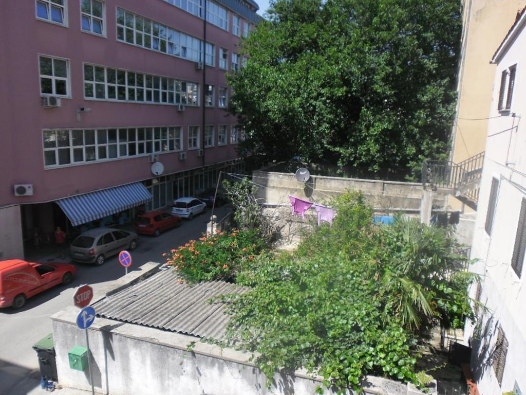 City Center Rooms Пула Екстериор снимка