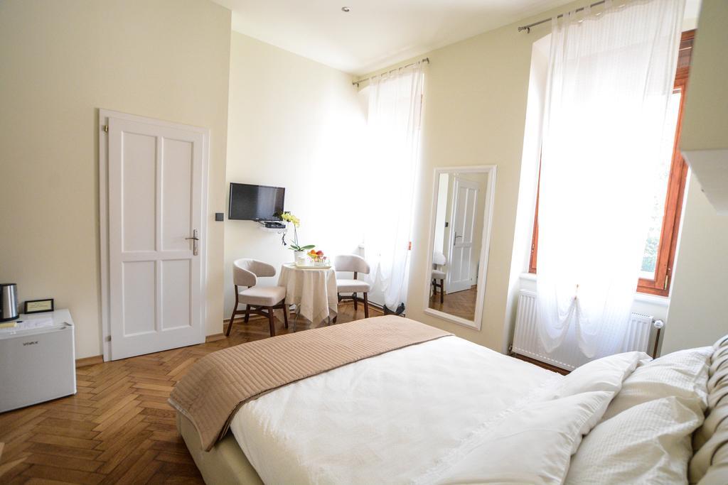 City Center Rooms Пула Стая снимка