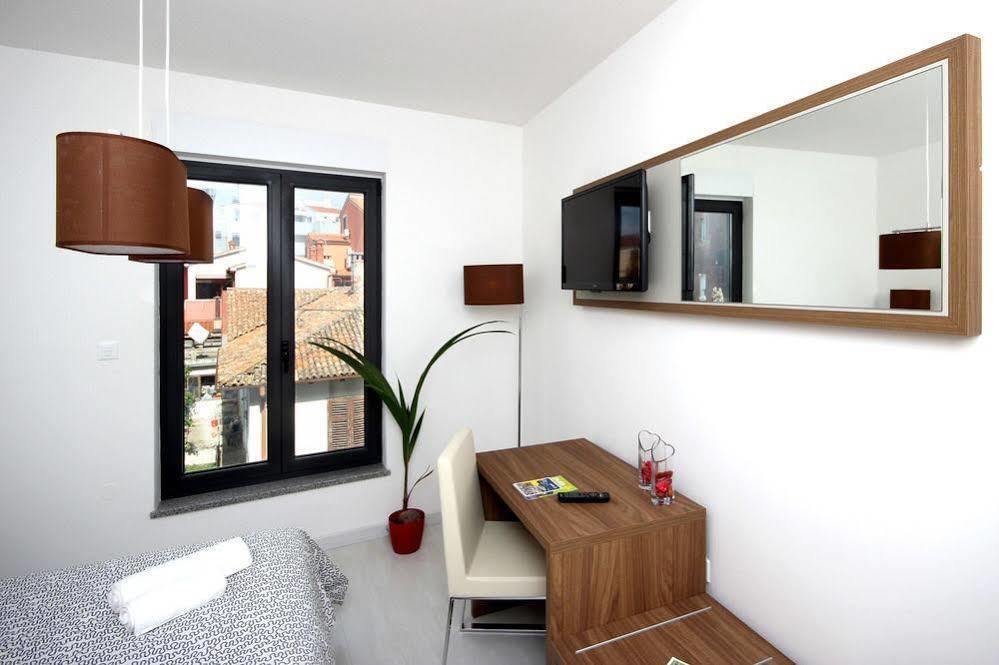 City Center Rooms Пула Екстериор снимка